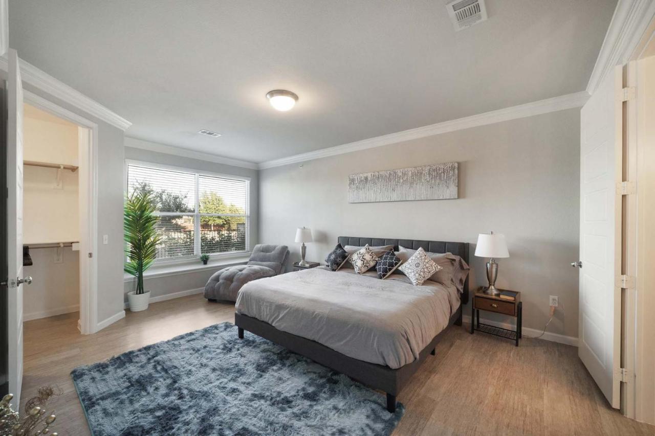 Luxury Townhomes - Evonify Stays 奧斯汀 外观 照片