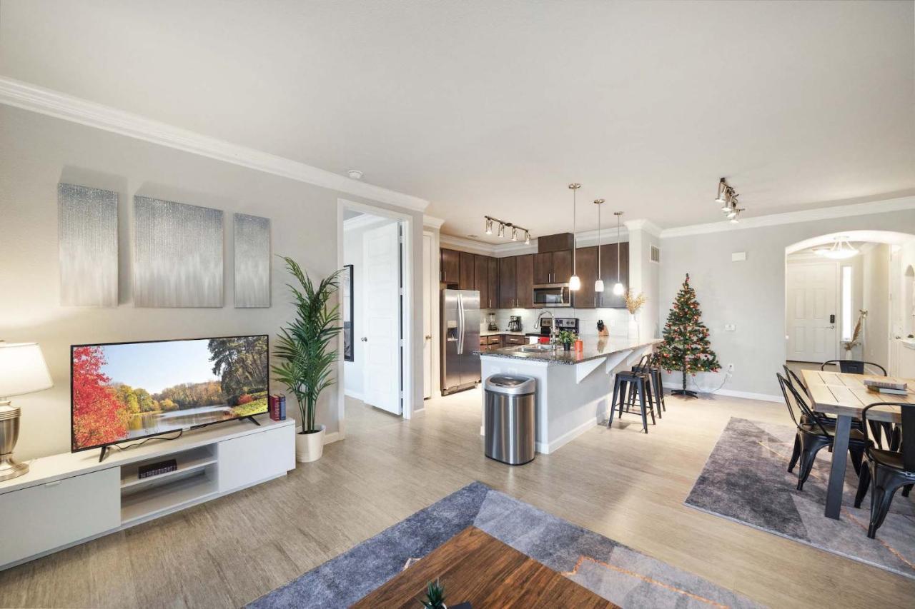 Luxury Townhomes - Evonify Stays 奧斯汀 外观 照片